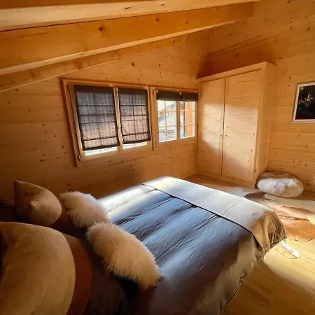 Charming With Splendid Views Near Gstaad * لاوينن