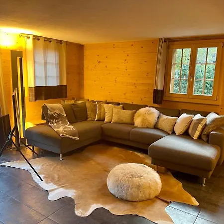 فيلة Charming With Splendid Views Near Gstaad